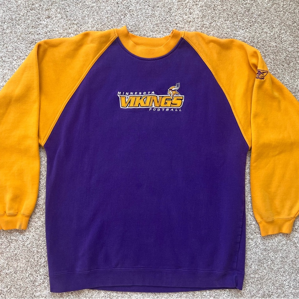 Vintage Minnesota Vikings Men’s Crewneck